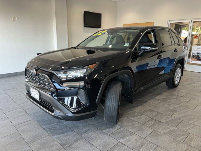 2022 Toyota RAV4 LE