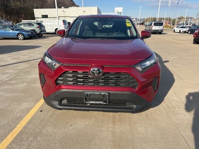 2022 Toyota RAV4 LE