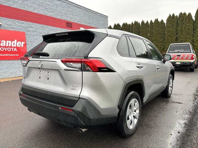 2022 Toyota RAV4 LE