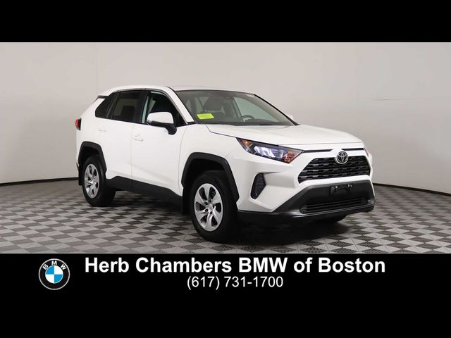 2022 Toyota RAV4 LE