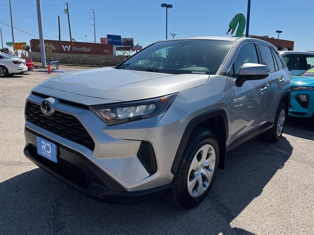 2022 Toyota RAV4 LE