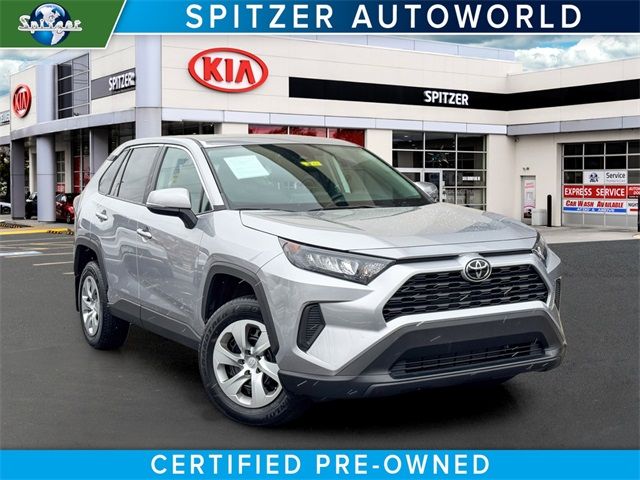 2022 Toyota RAV4 LE