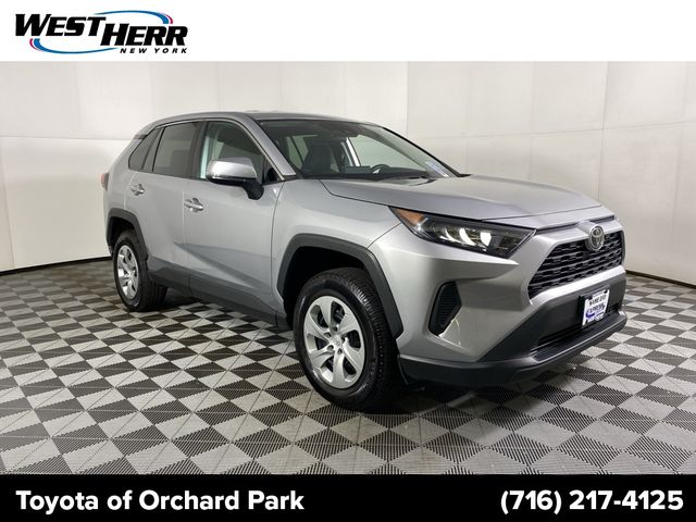 2022 Toyota RAV4 LE