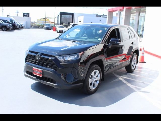 2022 Toyota RAV4 LE