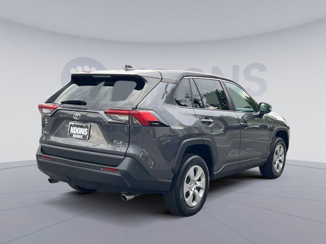 2022 Toyota RAV4 LE