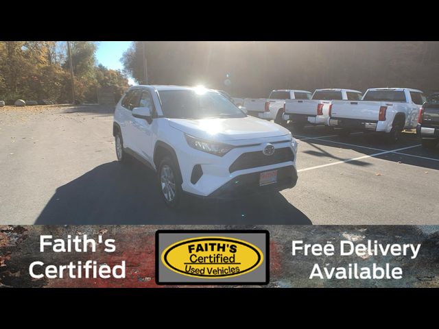 2022 Toyota RAV4 LE