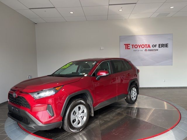 2022 Toyota RAV4 LE