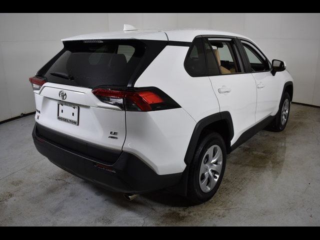 2022 Toyota RAV4 LE