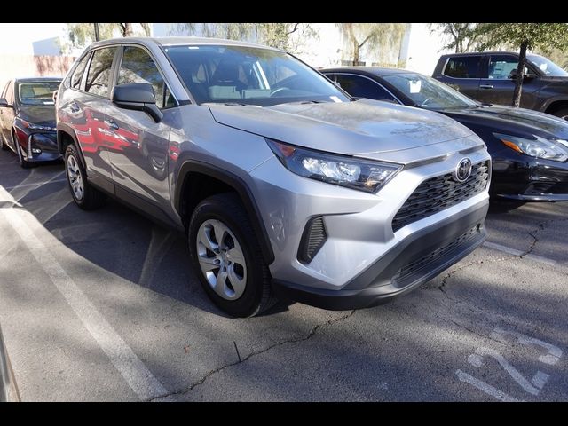 2022 Toyota RAV4 LE