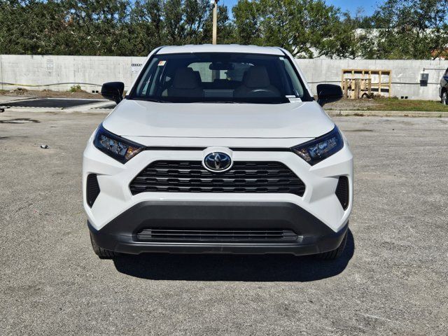 2022 Toyota RAV4 LE