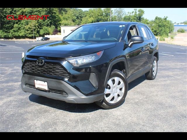 2022 Toyota RAV4 LE