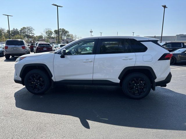 2022 Toyota RAV4 LE