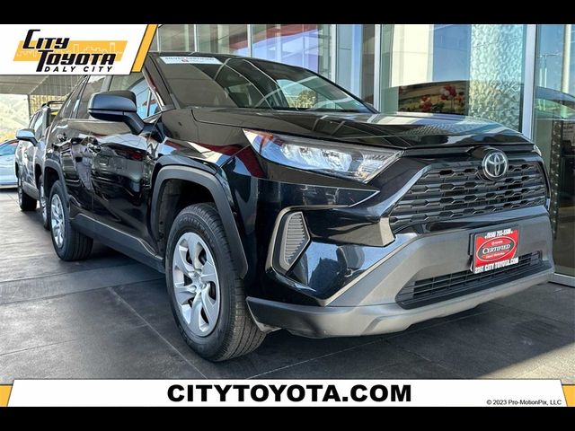 2022 Toyota RAV4 LE