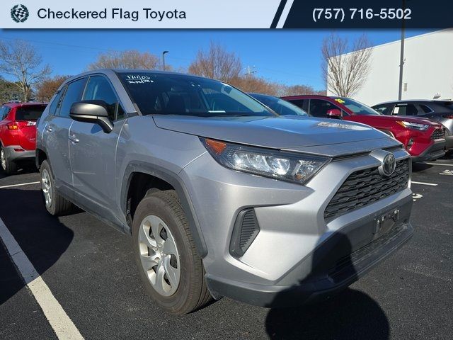 2022 Toyota RAV4 LE