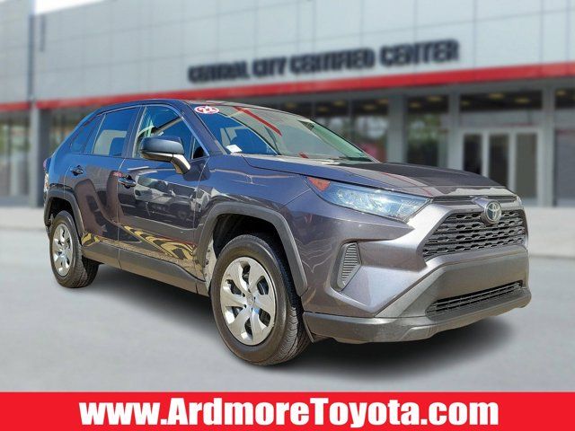 2022 Toyota RAV4 LE