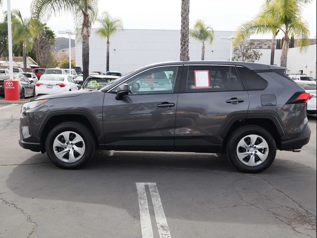 2022 Toyota RAV4 LE