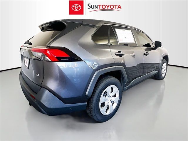 2022 Toyota RAV4 LE