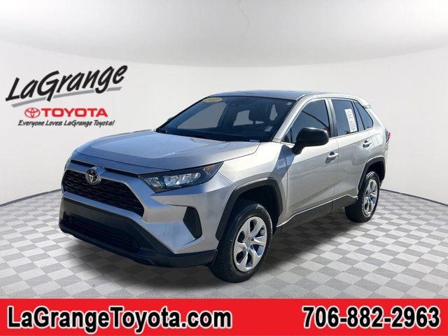 2022 Toyota RAV4 LE