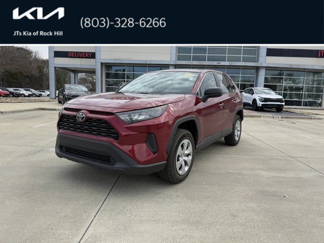 2022 Toyota RAV4 LE