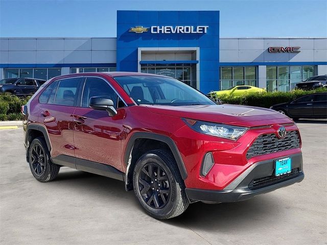 2022 Toyota RAV4 LE