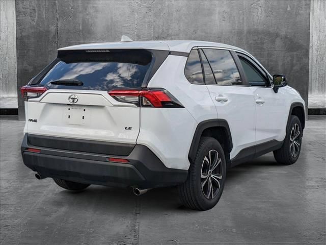 2022 Toyota RAV4 LE
