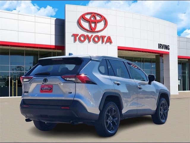 2022 Toyota RAV4 LE