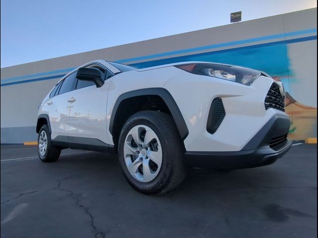 2022 Toyota RAV4 LE