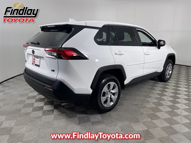 2022 Toyota RAV4 LE