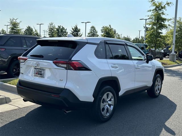 2022 Toyota RAV4 LE