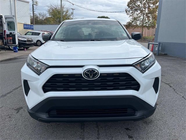 2022 Toyota RAV4 LE