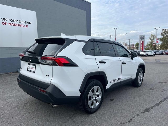 2022 Toyota RAV4 LE