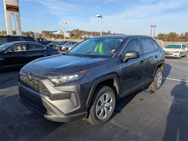 2022 Toyota RAV4 LE