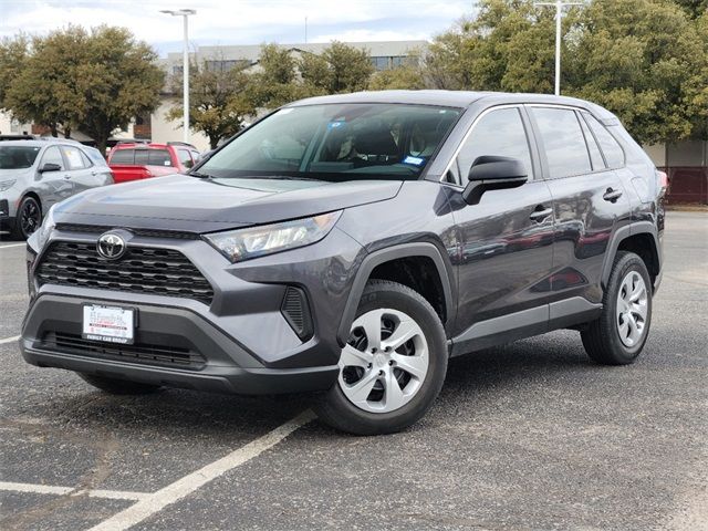 2022 Toyota RAV4 LE