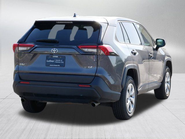 2022 Toyota RAV4 LE