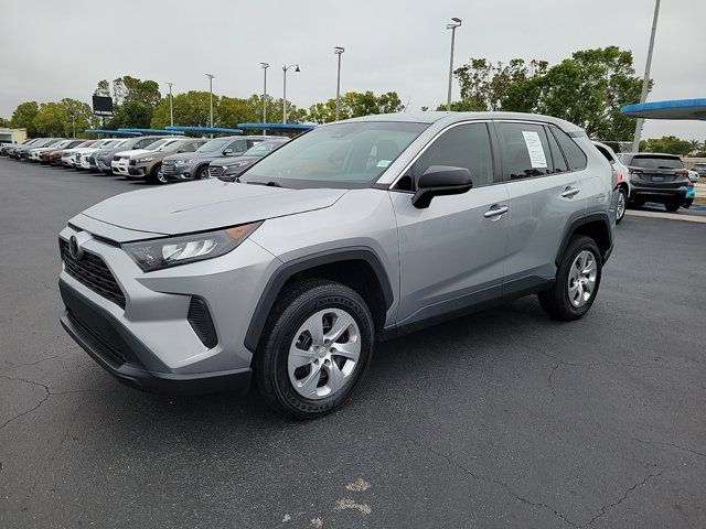 2022 Toyota RAV4 LE