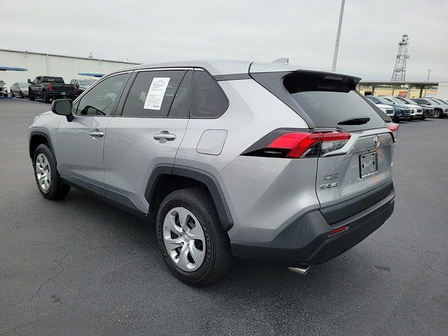 2022 Toyota RAV4 LE