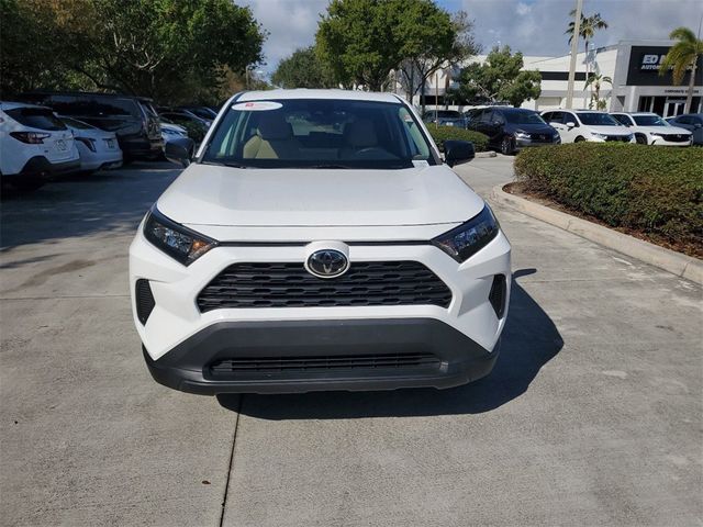 2022 Toyota RAV4 LE