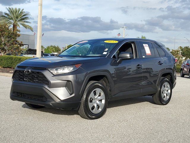 2022 Toyota RAV4 LE