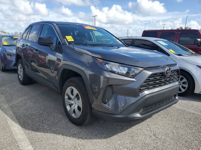 2022 Toyota RAV4 LE