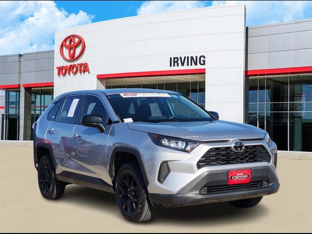 2022 Toyota RAV4 LE