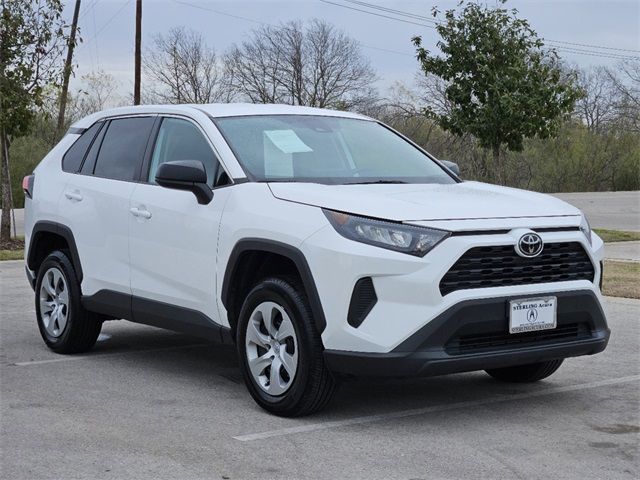 2022 Toyota RAV4 LE