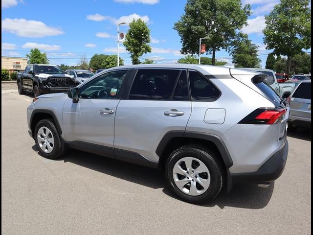 2022 Toyota RAV4 LE