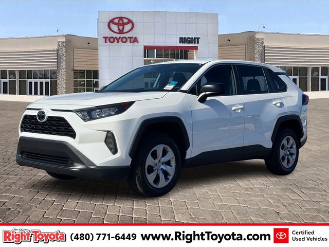 2022 Toyota RAV4 LE