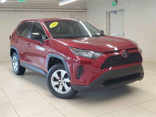 2022 Toyota RAV4 LE