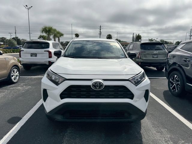 2022 Toyota RAV4 LE