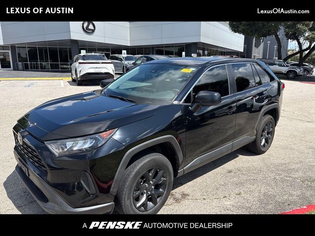 2022 Toyota RAV4 LE