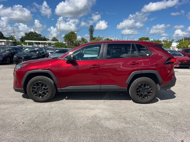 2022 Toyota RAV4 LE