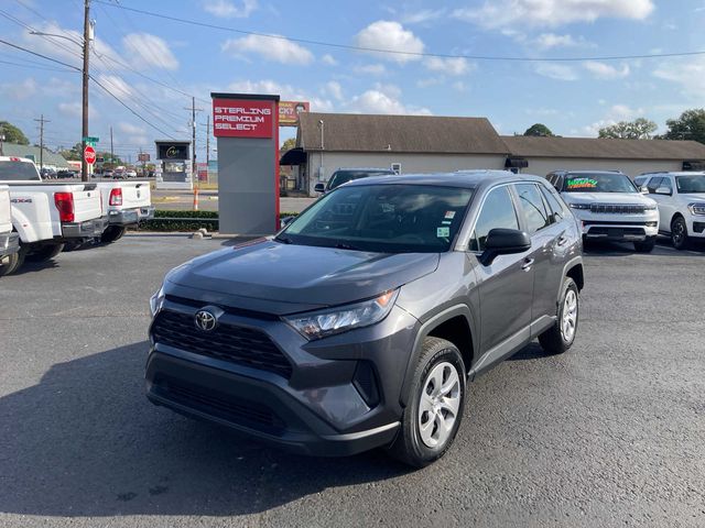 2022 Toyota RAV4 LE