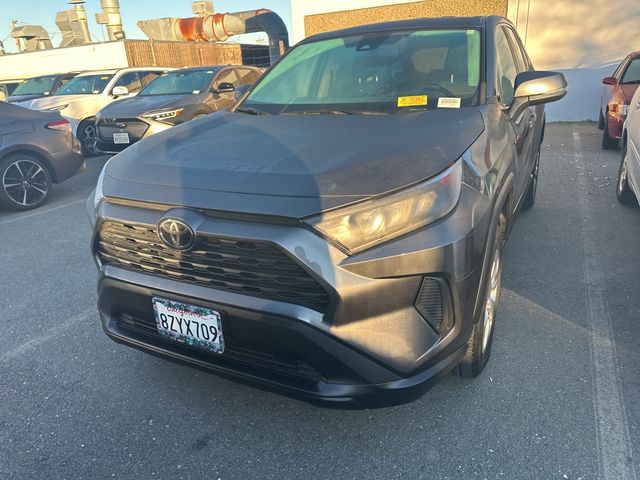 2022 Toyota RAV4 LE