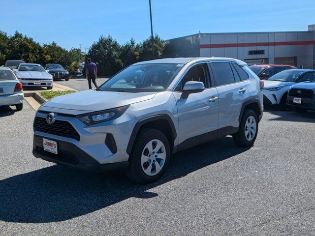 2022 Toyota RAV4 LE